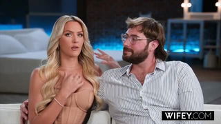 Savvy Suxx rides Dan Damage hardcore porn
